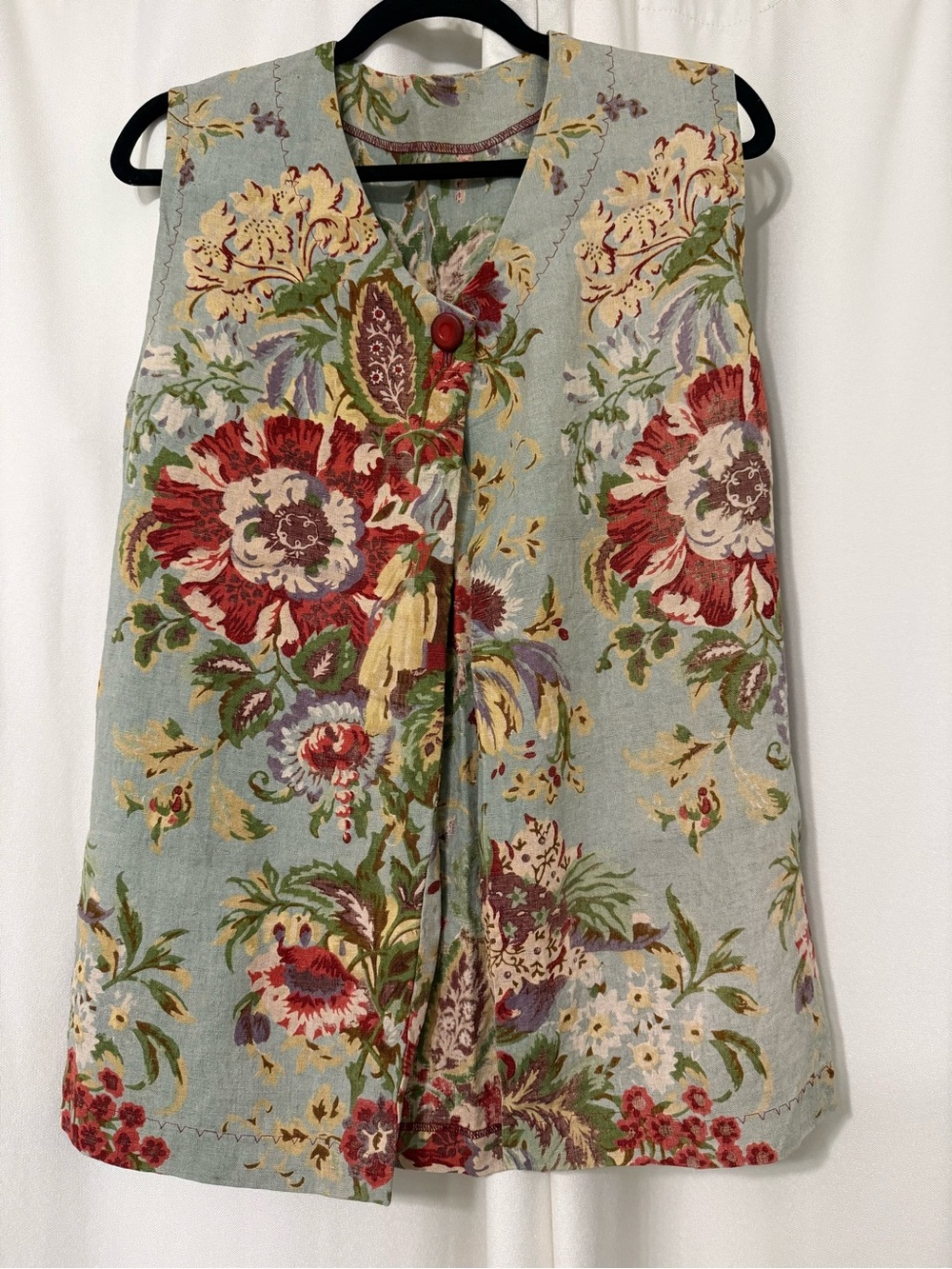 Vintage Handmade Floral Linen Sleeveless Vest Top Button Closure Size M/L